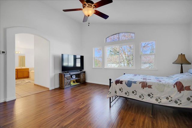 8772 Newry Ct, Elk Grove, CA 95624