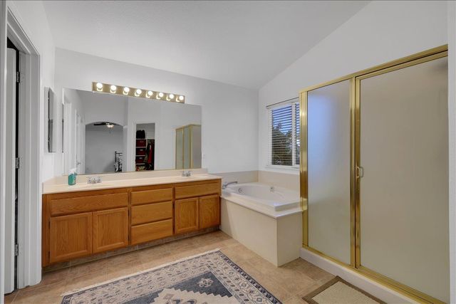 8772 Newry Ct, Elk Grove, CA 95624