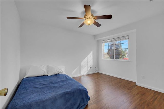 8772 Newry Ct, Elk Grove, CA 95624