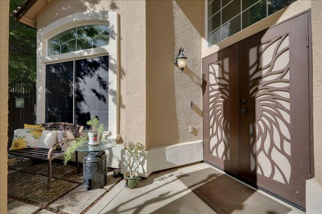 8772 Newry Ct, Elk Grove, CA 95624