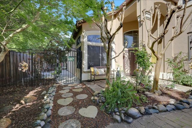 8772 Newry Ct, Elk Grove, CA 95624