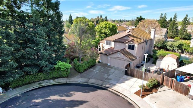 8772 Newry Ct, Elk Grove, CA 95624