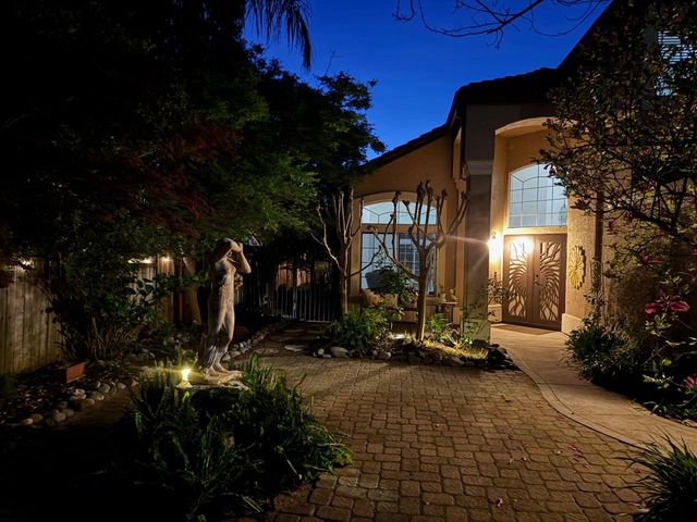 8772 Newry Ct, Elk Grove, CA 95624