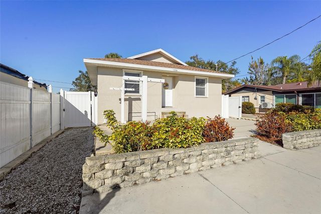 1308 FILE AVENUE, Sarasota, FL 34239