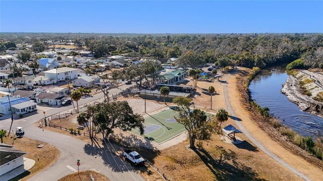 1308 FILE AVENUE, Sarasota, FL 34239