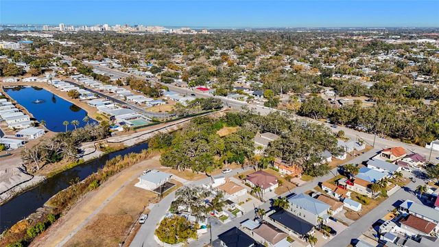 1308 FILE AVENUE, Sarasota, FL 34239