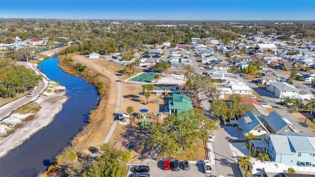 1308 FILE AVENUE, Sarasota, FL 34239