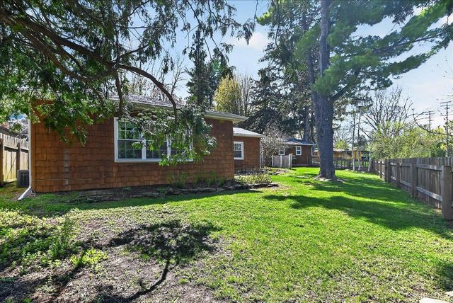 525 Hilldale Court, Madison, WI 53705