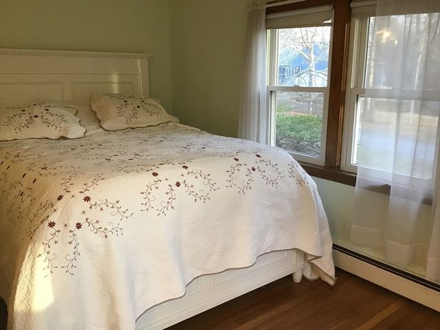 2 Zephyr, Yarmouth, MA 02675