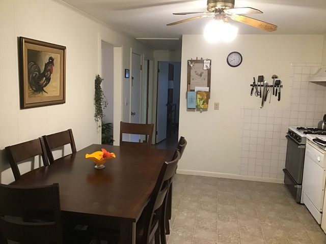 2 Zephyr, Yarmouth, MA 02675