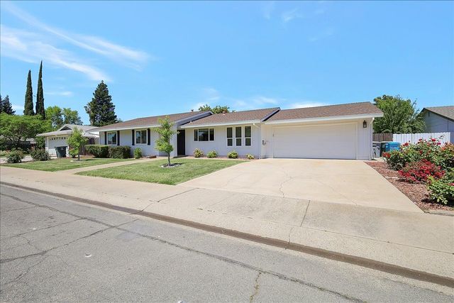 1431 Eden Way, Yuba City, CA 95993