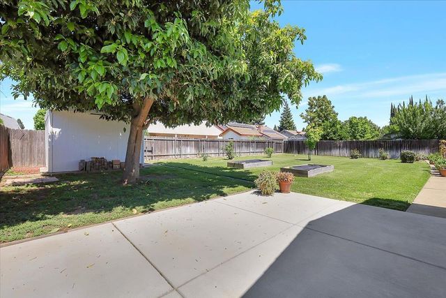 1431 Eden Way, Yuba City, CA 95993