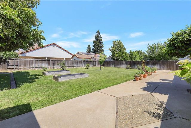 1431 Eden Way, Yuba City, CA 95993