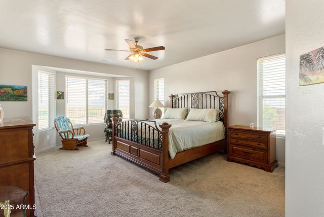 6757 E VAQUERO Circle, Hereford, AZ 85615