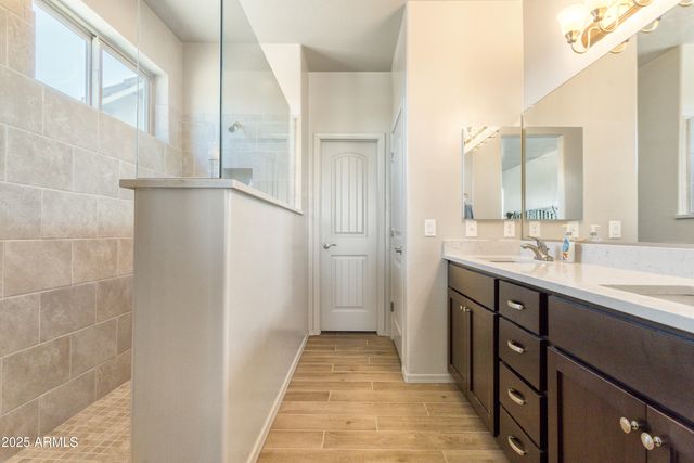 6757 E VAQUERO Circle, Hereford, AZ 85615