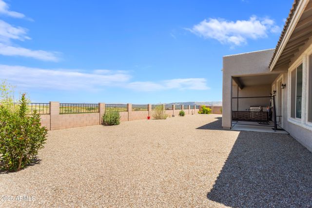 6757 E VAQUERO Circle, Hereford, AZ 85615