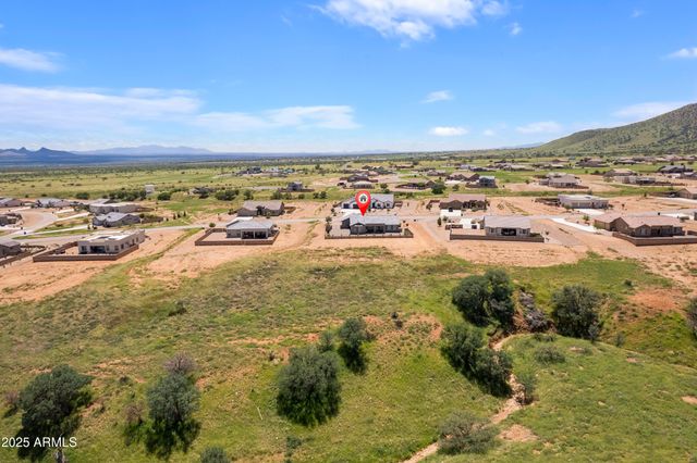 6757 E VAQUERO Circle, Hereford, AZ 85615