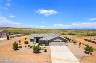 6757 E VAQUERO Circle, Hereford, AZ 85615