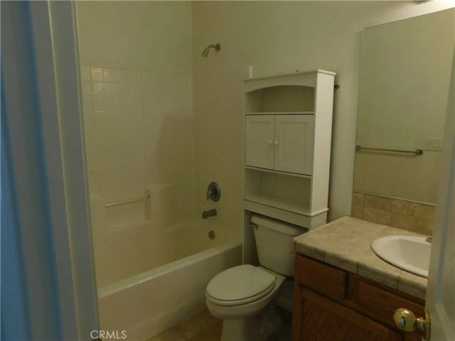 20863 W West Lake, California City, CA 93505