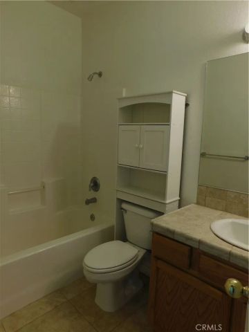 20863 W West Lake, California City, CA 93505