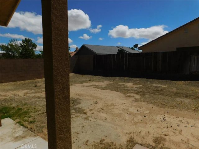 20863 W West Lake, California City, CA 93505