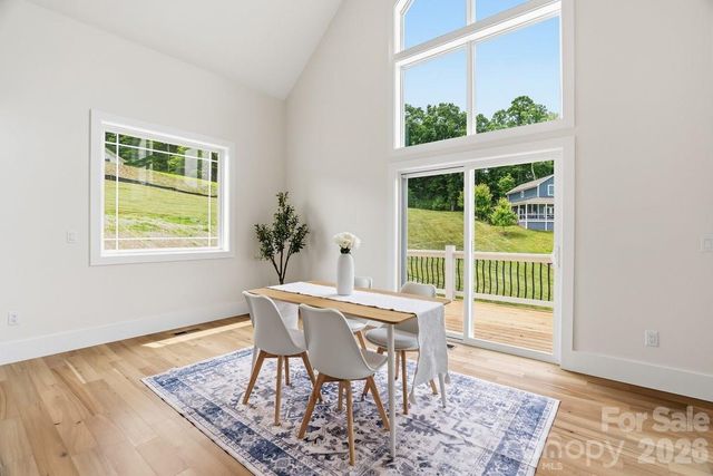 49 Grace Court, Mars Hill, NC 28754
