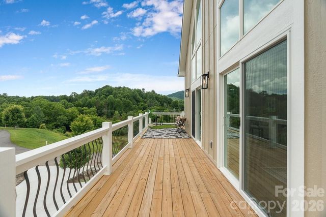 49 Grace Court, Mars Hill, NC 28754