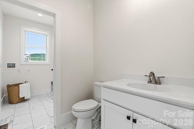 49 Grace Court, Mars Hill, NC 28754