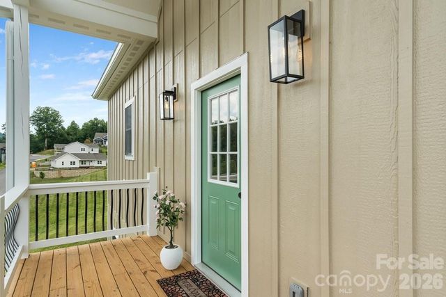 49 Grace Court, Mars Hill, NC 28754