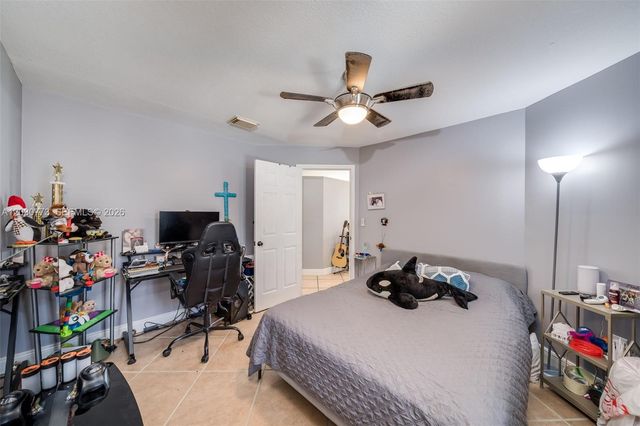 1901 NW 180th Way, Pembroke Pines, FL 33029
