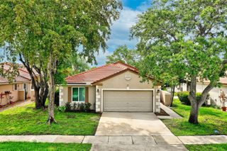 1901 NW 180th Way, Pembroke Pines, FL 33029