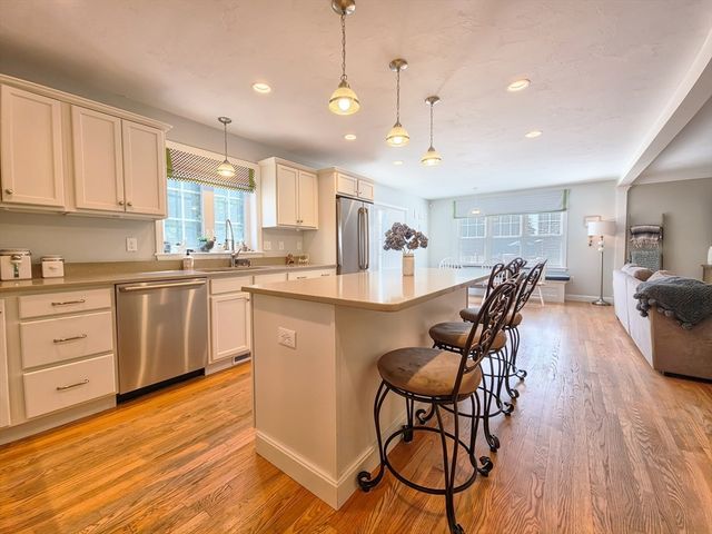 171 Captain Allen Way, Whitman, MA 02382