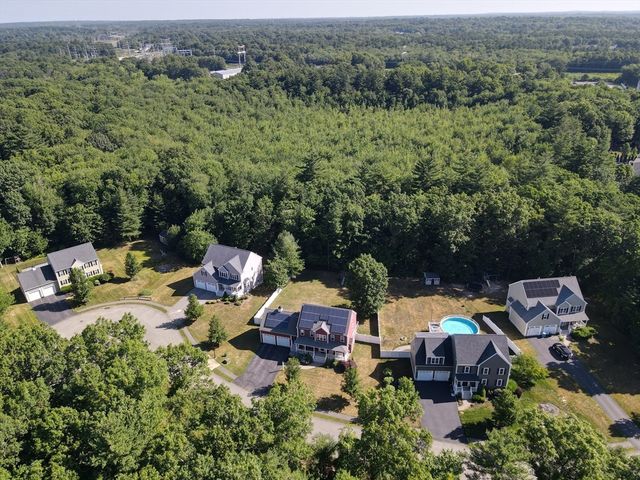 171 Captain Allen Way, Whitman, MA 02382