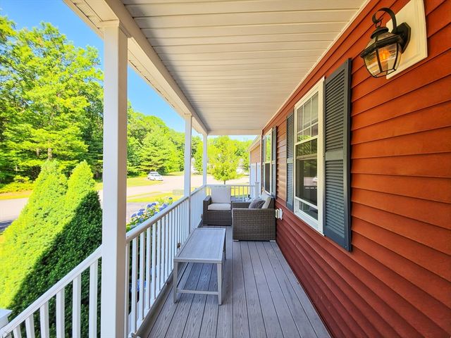 171 Captain Allen Way, Whitman, MA 02382