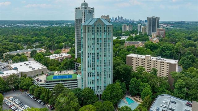 2870 Pharr Court South NW 2704, Atlanta, GA 30305
