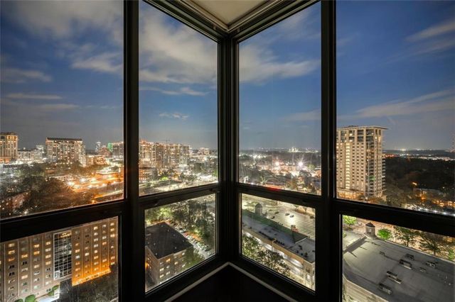 2870 Pharr Court South NW 2704, Atlanta, GA 30305