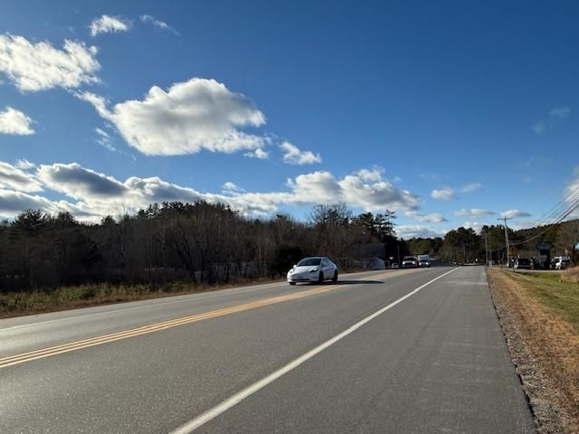 736 John Stark Highway, Newport, NH 03773