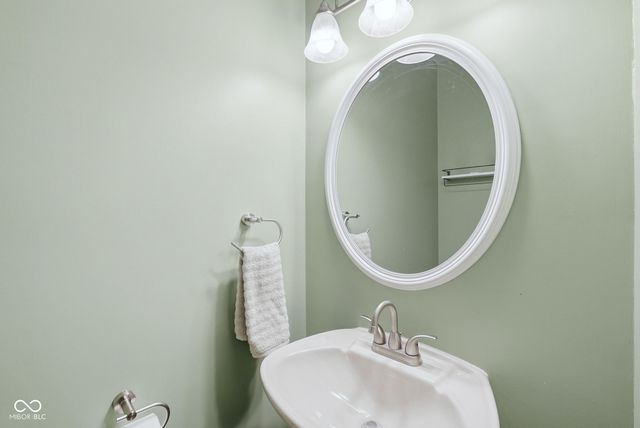 3296 W 33rd Street, Indianapolis, IN 46222