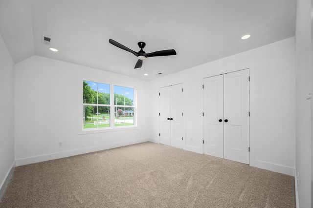 28 Houston Hills Dr, Woodbury, TN 37190