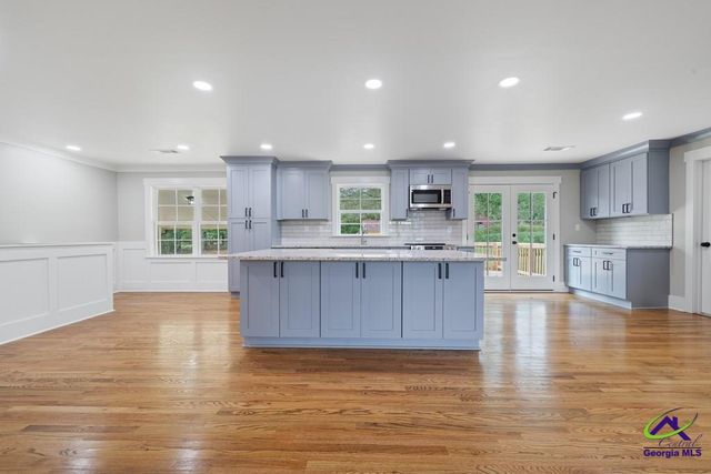 628 Dennis Station Road, Eatonton, GA 31024