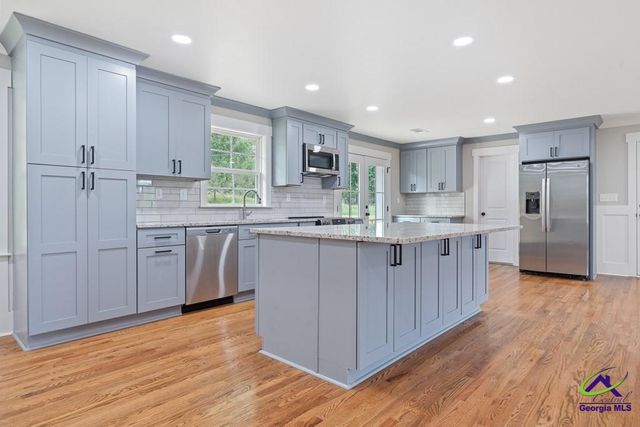 628 Dennis Station Road, Eatonton, GA 31024