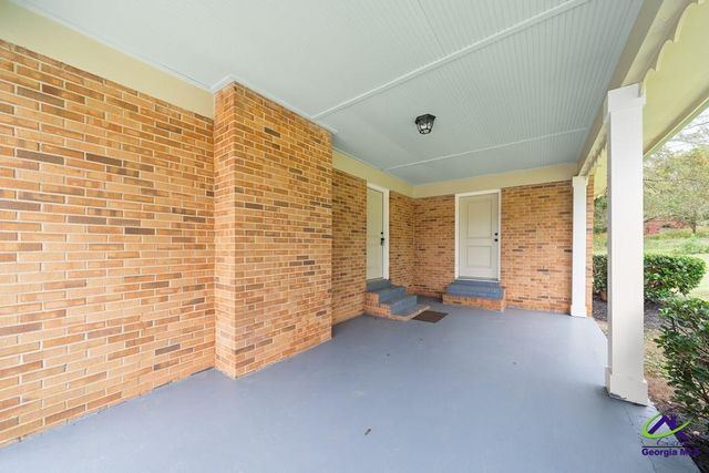 628 Dennis Station Road, Eatonton, GA 31024