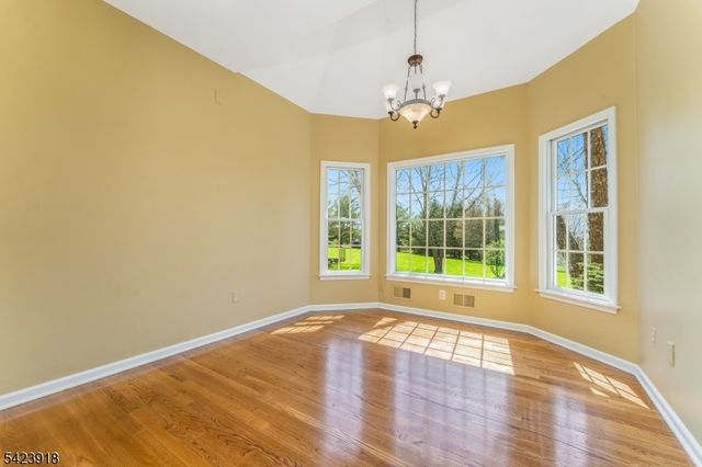 36 Grove Farm Rd, Union Twp., NJ 08867