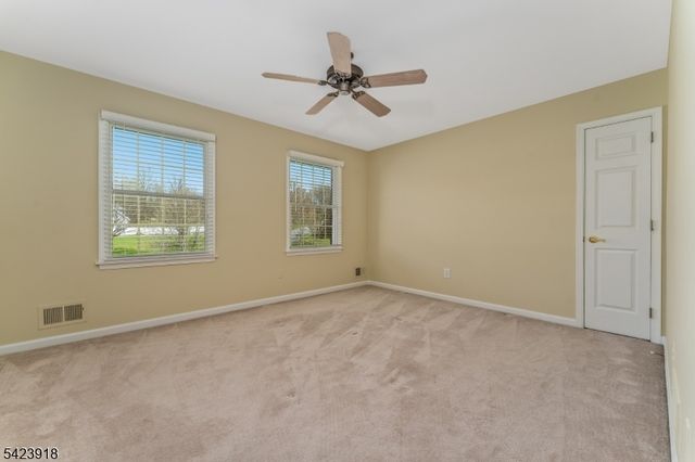 36 Grove Farm Rd, Union Twp., NJ 08867