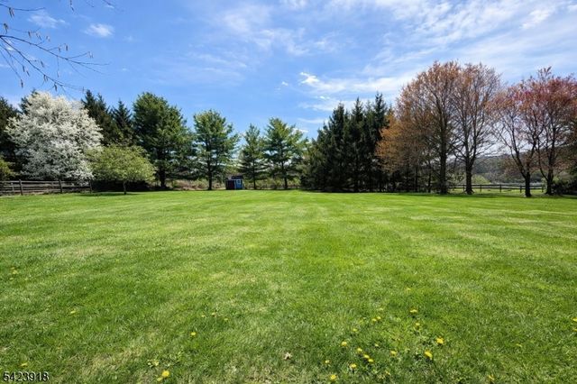 36 Grove Farm Rd, Union Twp., NJ 08867