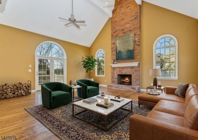 36 Grove Farm Rd, Union Twp., NJ 08867