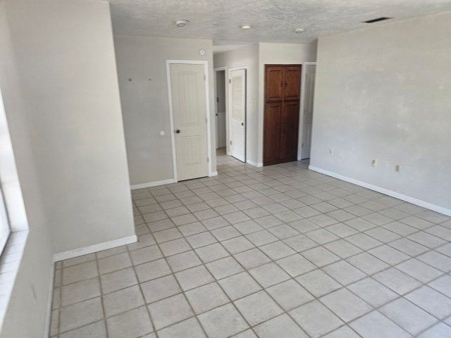 217 Griffith Drive, Rockport, TX 78382