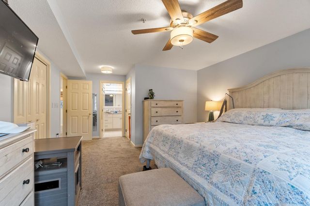 28 America Way 3, Salem, MA 01970