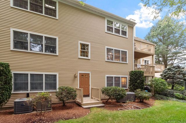 28 America Way 3, Salem, MA 01970