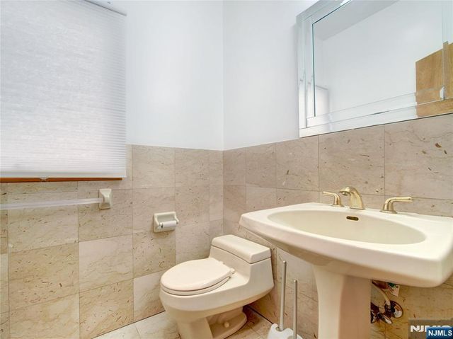 18 Jani, Clifton, NJ 07013